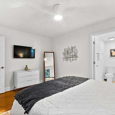 Private Uptown Flat - Walk To Nights Of Lights! Διαμέρισμα St. Augustine Εξωτερικό φωτογραφία