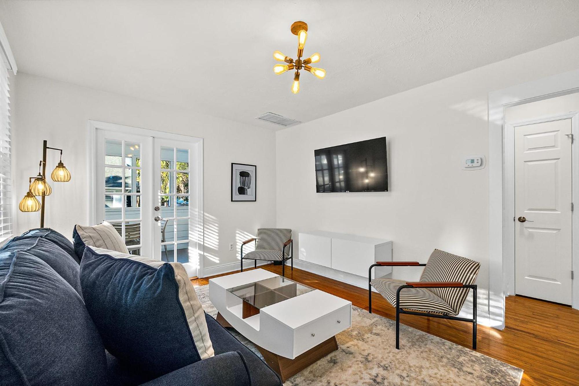 Private Uptown Flat - Walk To Nights Of Lights! Διαμέρισμα St. Augustine Εξωτερικό φωτογραφία