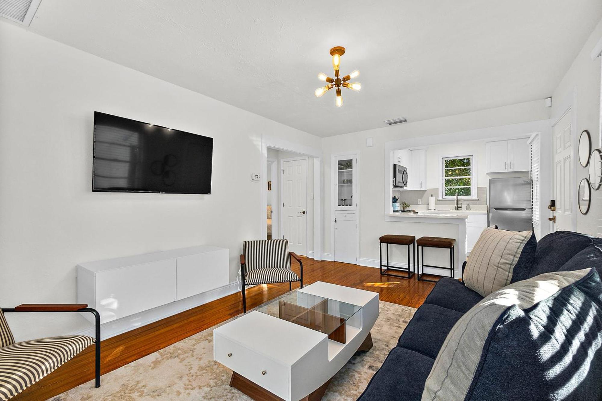 Private Uptown Flat - Walk To Nights Of Lights! Διαμέρισμα St. Augustine Εξωτερικό φωτογραφία